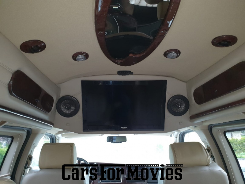 CarsForMovies | GMC Savana 2013 USA Weiß Beige Zivilfahrzeug Bus Schleswig-Holstein 7279 